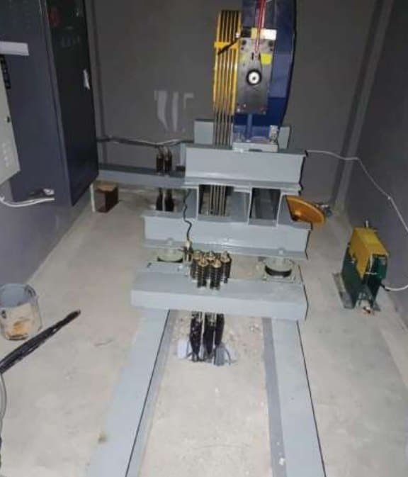 Gearless traction machine